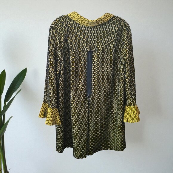 ALI MILES BLACK & YELLOW GEOMETRIC BUTTON FRONT HIPPIE TOP SIZE XL - Picture 2 of 7